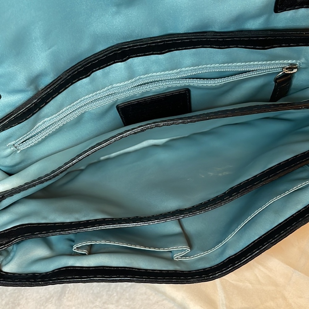 Authentic Coach Handbag - Picture 5 of 12